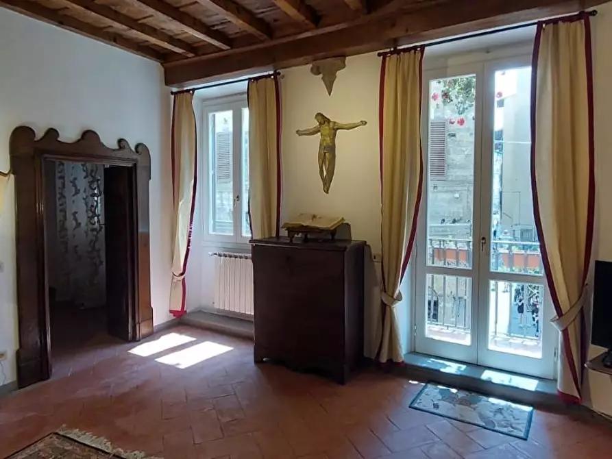 Immagine 16 di Appartamento in vendita  a Firenze