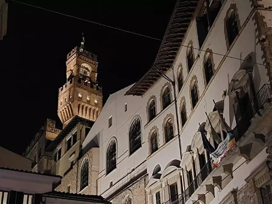 Immagine 9 di Appartamento in vendita  a Firenze