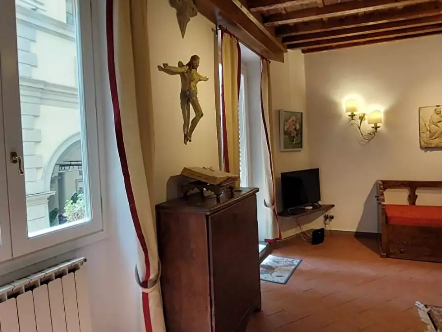 Immagine 17 di Appartamento in vendita  a Firenze