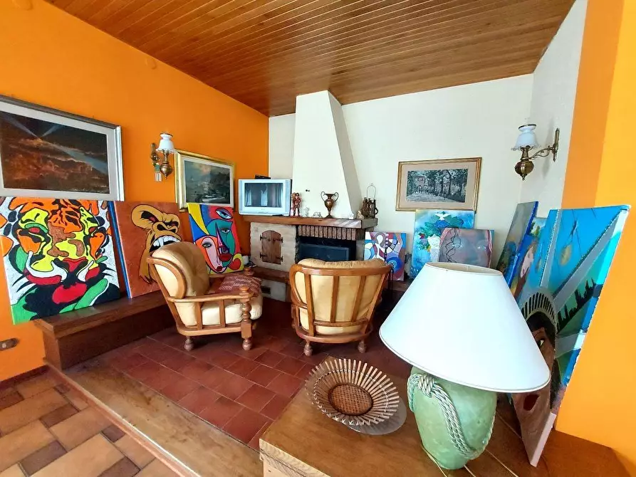 Immagine 22 di Villa in vendita  a Licciana Nardi