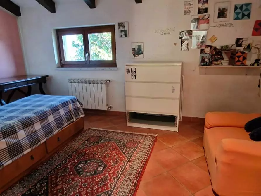 Immagine 39 di Villa in vendita  a Carrara