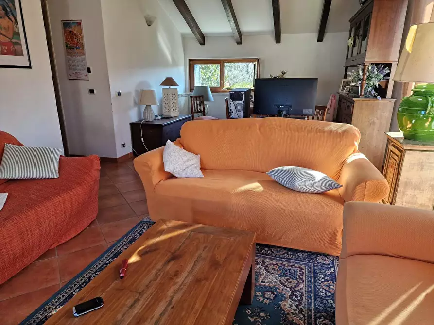 Immagine 27 di Villa in vendita  a Carrara