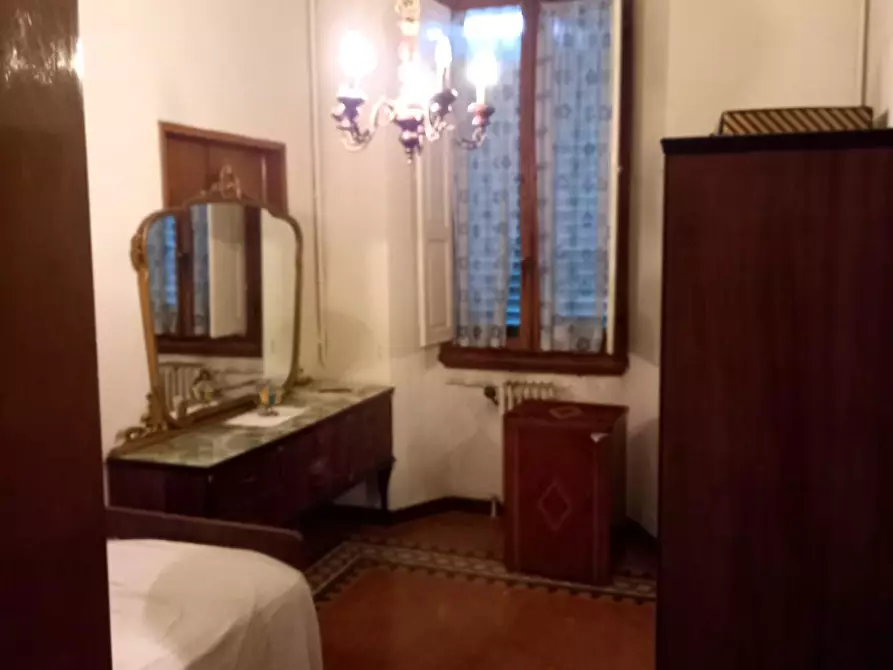 Immagine 6 di Appartamento in vendita  a Poggibonsi