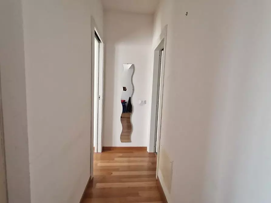 Immagine 12 di Appartamento in vendita  a Pisa