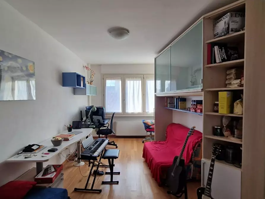 Immagine 4 di Appartamento in vendita  a Pisa