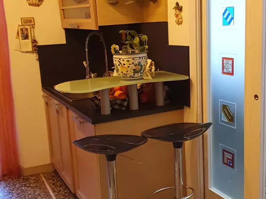 Immagine 9 di Appartamento in vendita  a Livorno