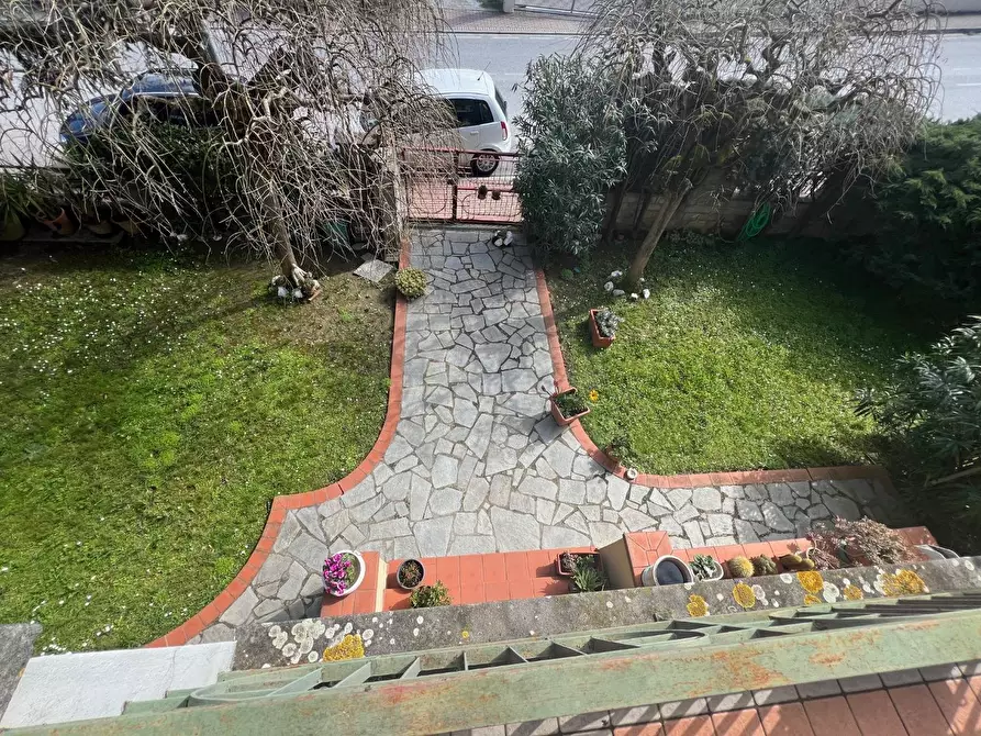 Immagine 39 di Casa bifamiliare in vendita  a Cerreto Guidi