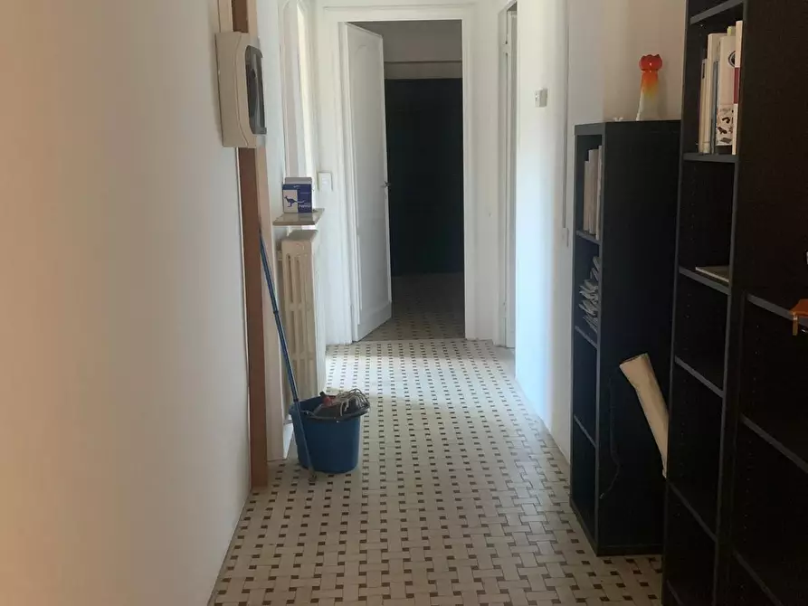 Immagine 21 di Appartamento in affitto  a Livorno