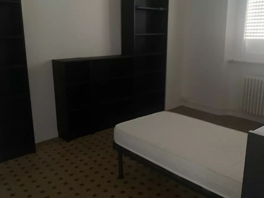 Immagine 20 di Appartamento in affitto  a Livorno