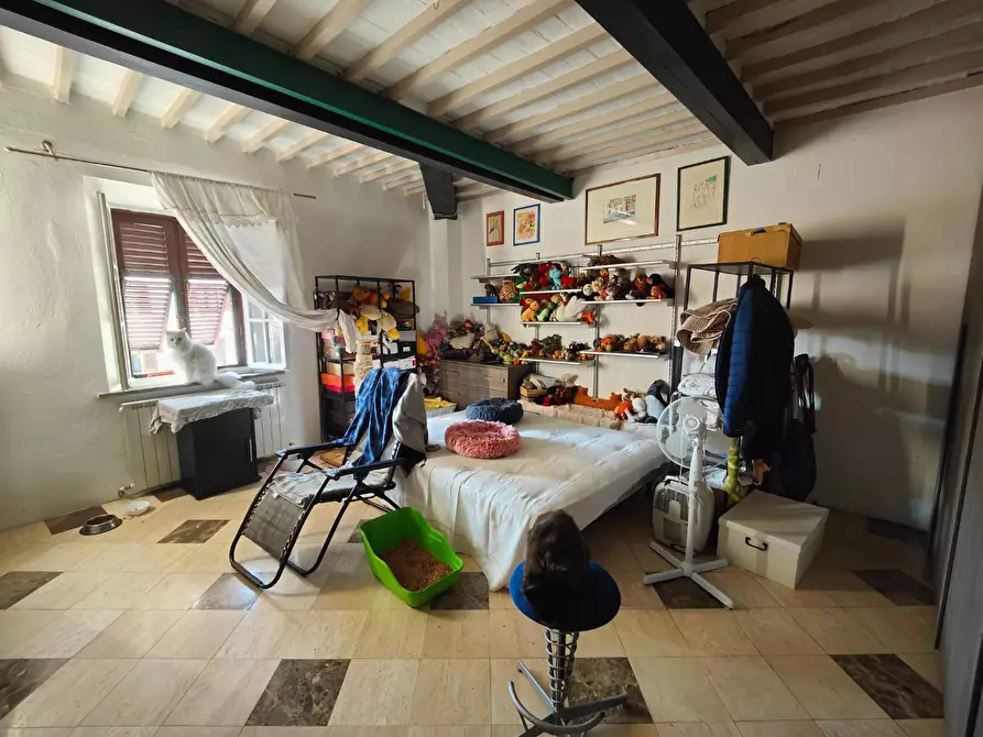 Immagine 17 di Appartamento in vendita  a Pisa