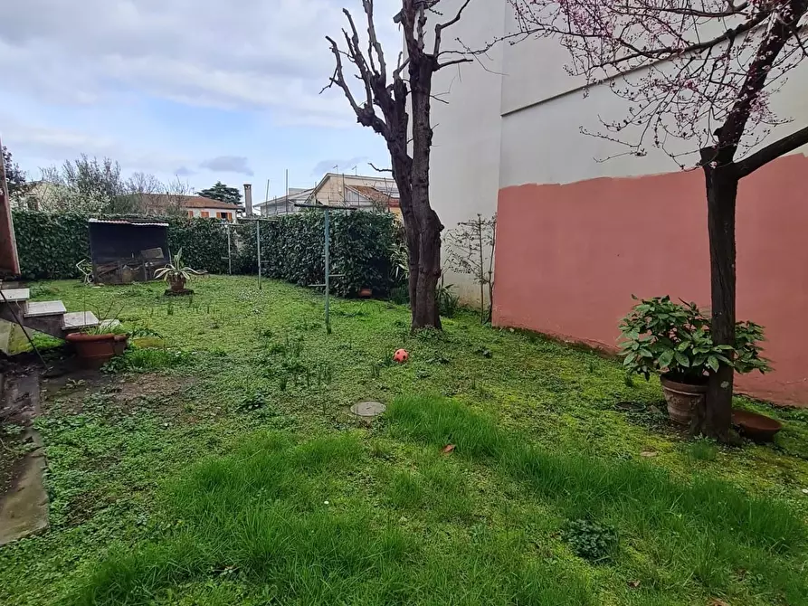 Immagine 56 di Villa in vendita  a Capannoli