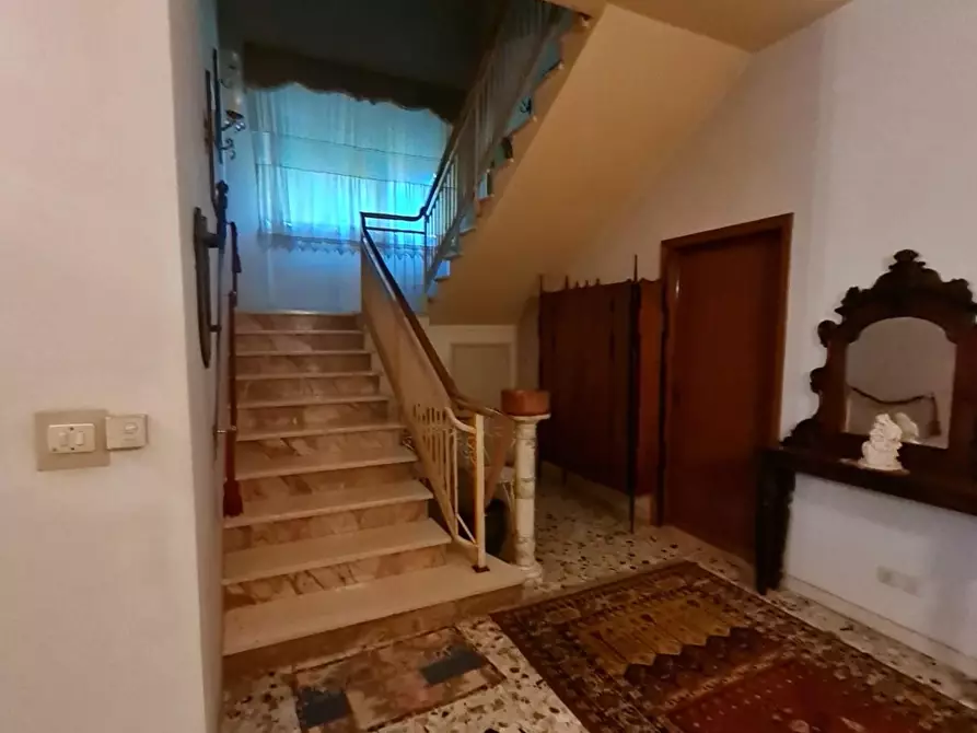 Immagine 14 di Villa in vendita  a Capannoli