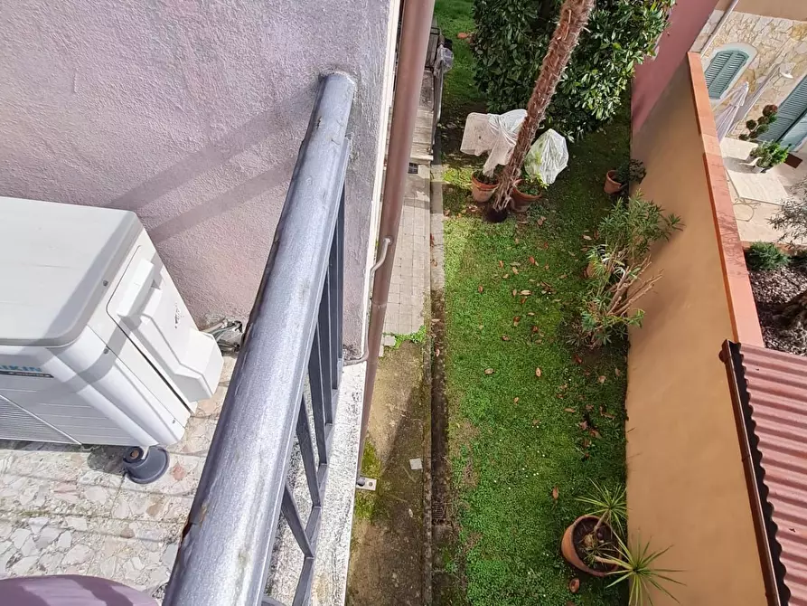 Immagine 50 di Villa in vendita  a Capannoli