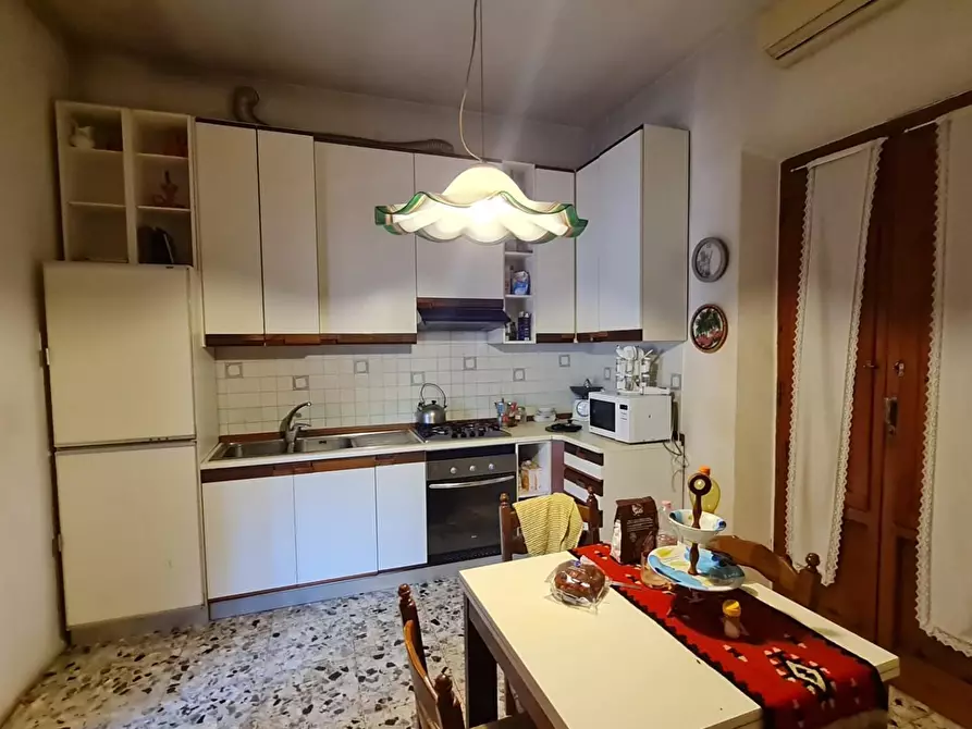 Immagine 12 di Villa in vendita  a Capannoli