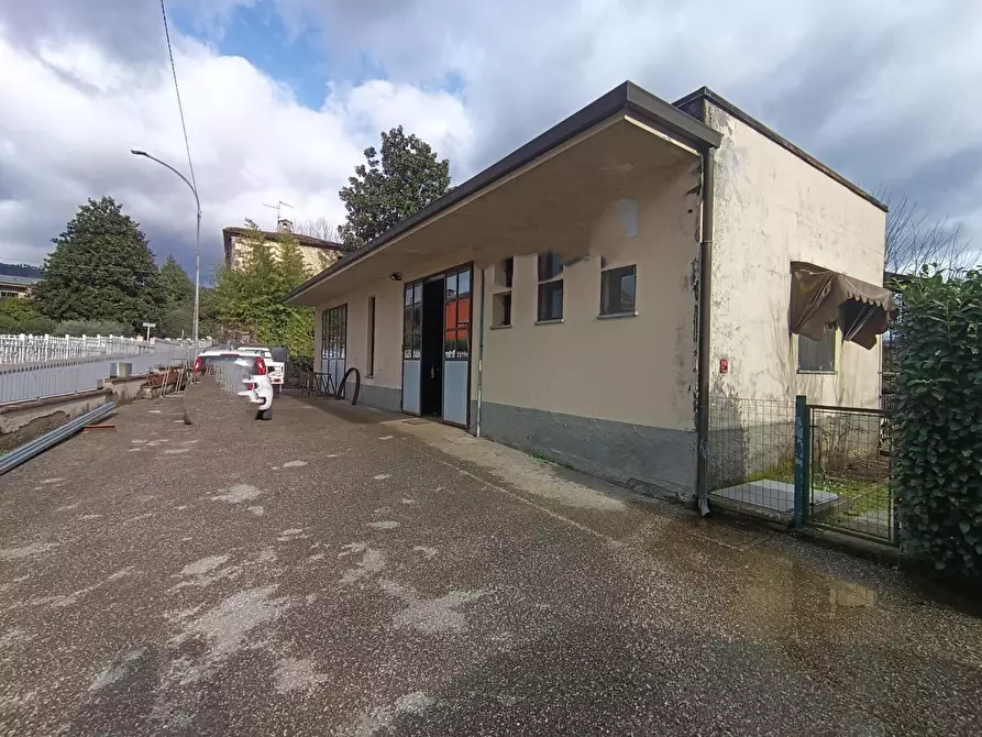 Immagine 2 di Laboratorio in vendita  a Coreglia Antelminelli