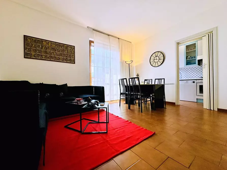 Immagine 1 di Appartamento in affitto  a Seravezza