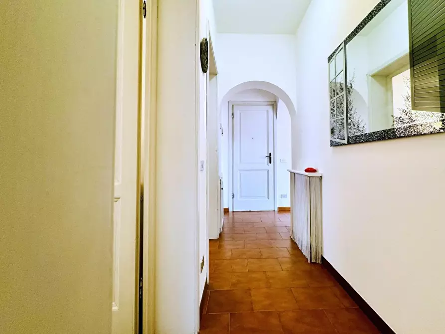 Immagine 30 di Appartamento in vendita  a Seravezza