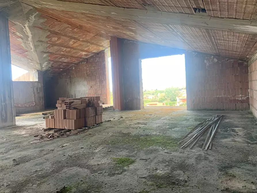 Immagine 49 di Villa in vendita  a Massarosa