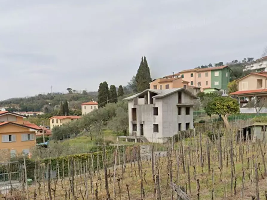 Immagine 24 di Villa in vendita  a Massarosa