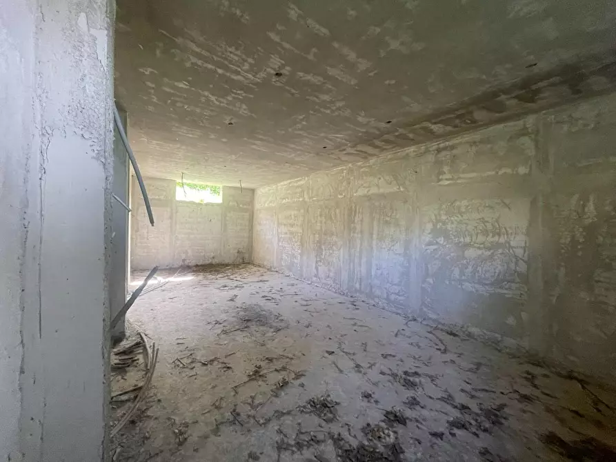 Immagine 30 di Villa in vendita  a Massarosa