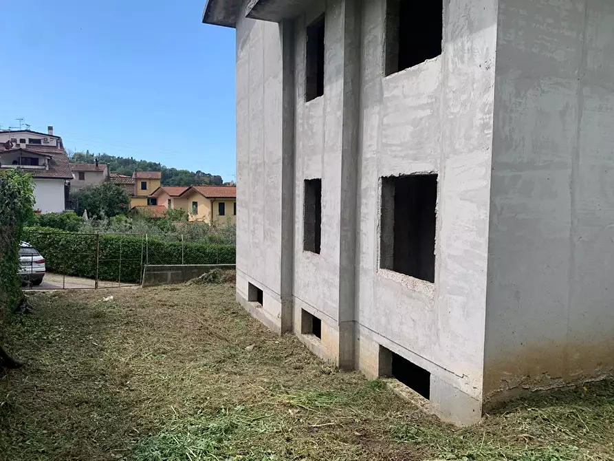 Immagine 19 di Villa in vendita  a Massarosa