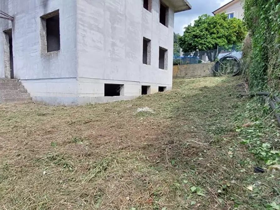 Immagine 56 di Villa in vendita  a Massarosa