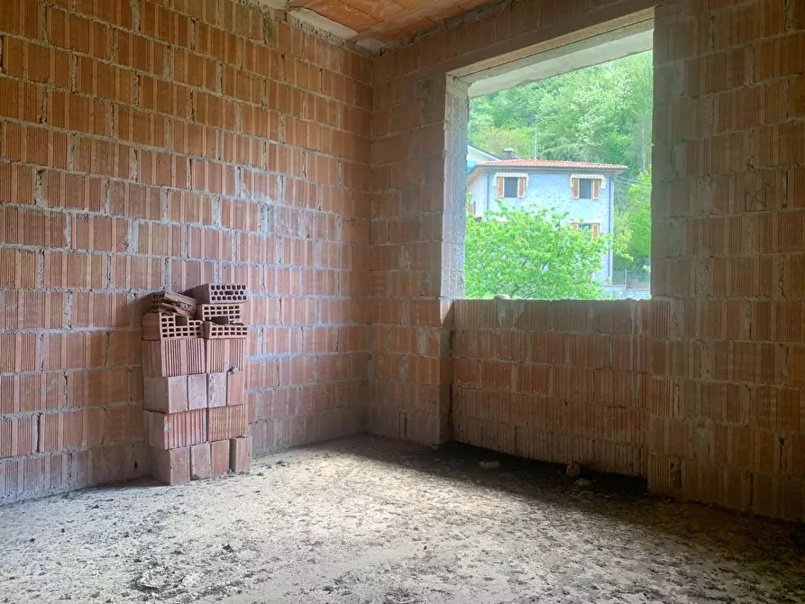 Immagine 34 di Villa in vendita  a Massarosa