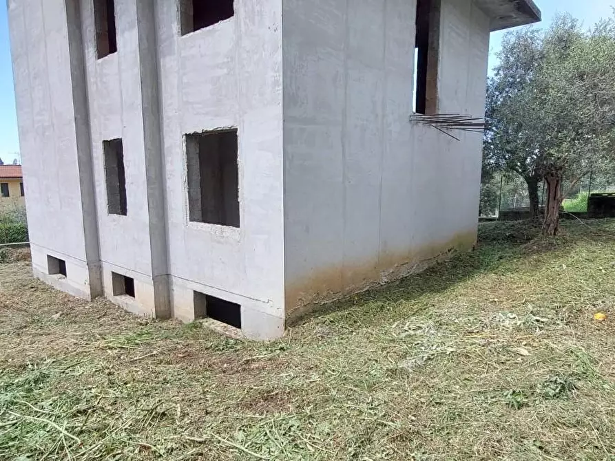 Immagine 7 di Villa in vendita  a Massarosa