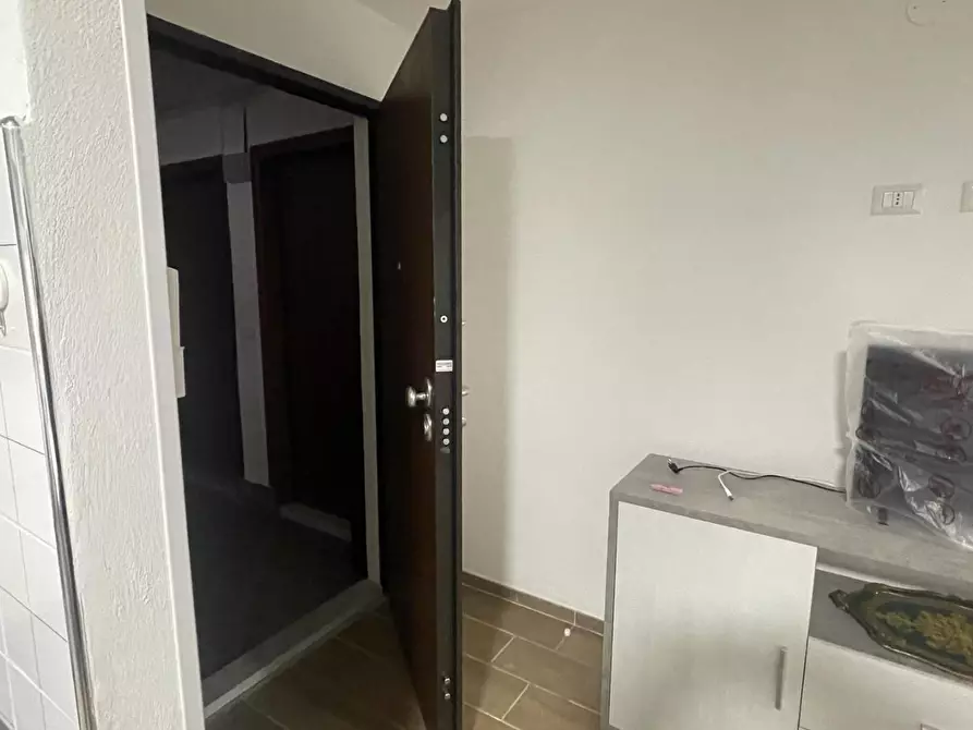 Immagine 8 di Appartamento in vendita  a Carrara