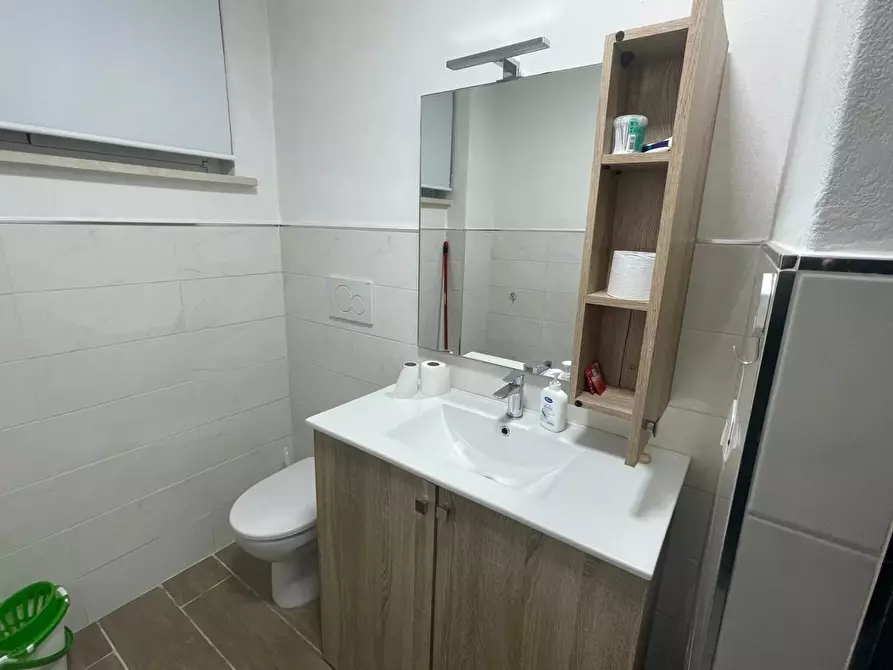 Immagine 19 di Appartamento in vendita  a Carrara