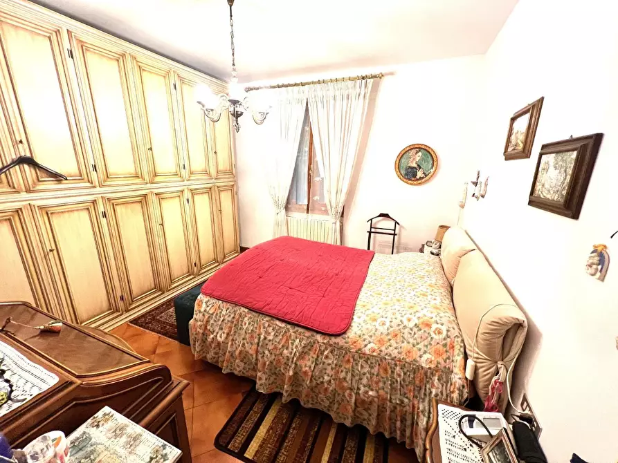 Immagine 12 di Appartamento in vendita  a Montelupo Fiorentino