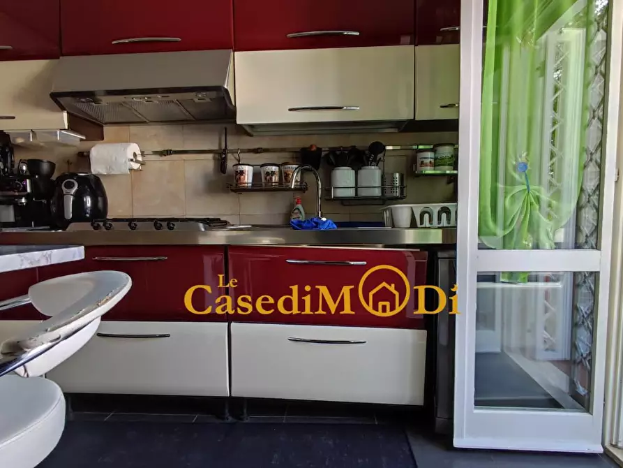 Immagine 30 di Appartamento in vendita  a Livorno