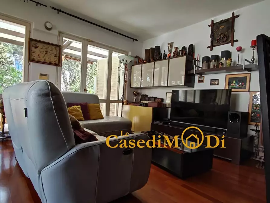 Immagine 4 di Appartamento in vendita  a Livorno