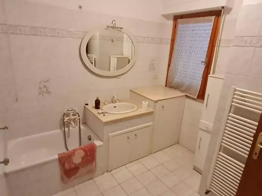 Immagine 27 di Appartamento in vendita  a Monteriggioni