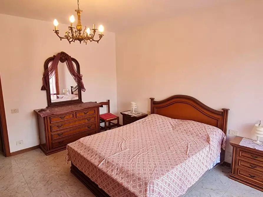 Immagine 22 di Appartamento in vendita  a Monteriggioni