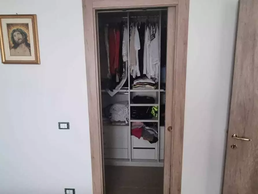 Immagine 17 di Villa in vendita  a Carrara