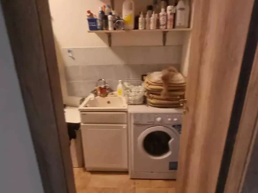 Immagine 6 di Villa in vendita  a Carrara