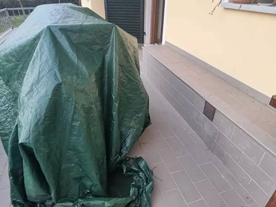 Immagine 32 di Villa in vendita  a Carrara