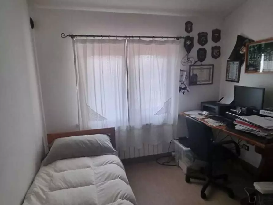 Immagine 22 di Villa in vendita  a Carrara