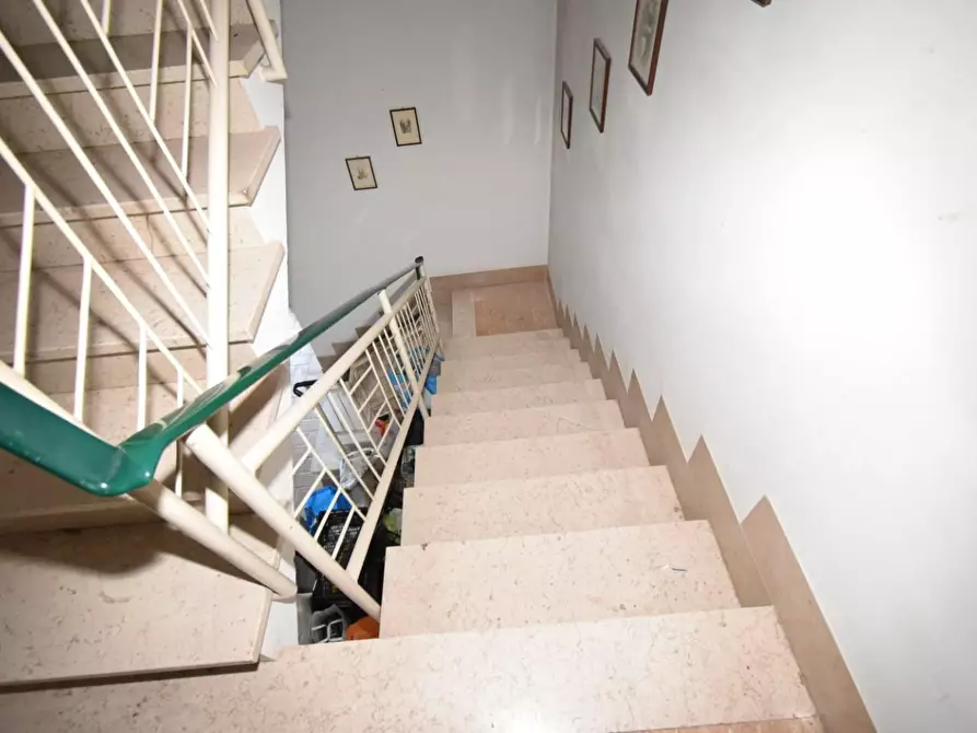 Immagine 37 di Appartamento in vendita  a San Giuliano Terme