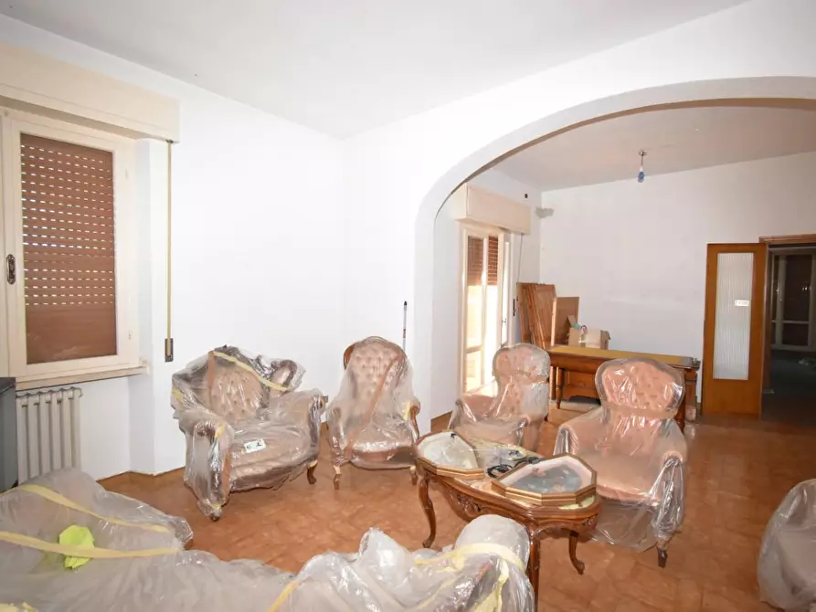 Immagine 4 di Appartamento in vendita  a San Giuliano Terme