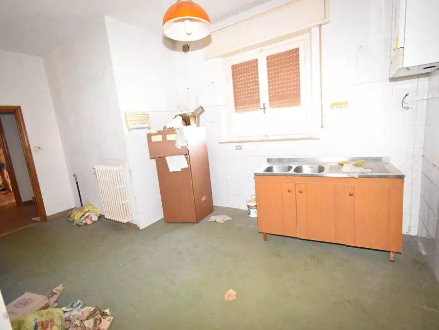 Immagine 12 di Appartamento in vendita  a San Giuliano Terme