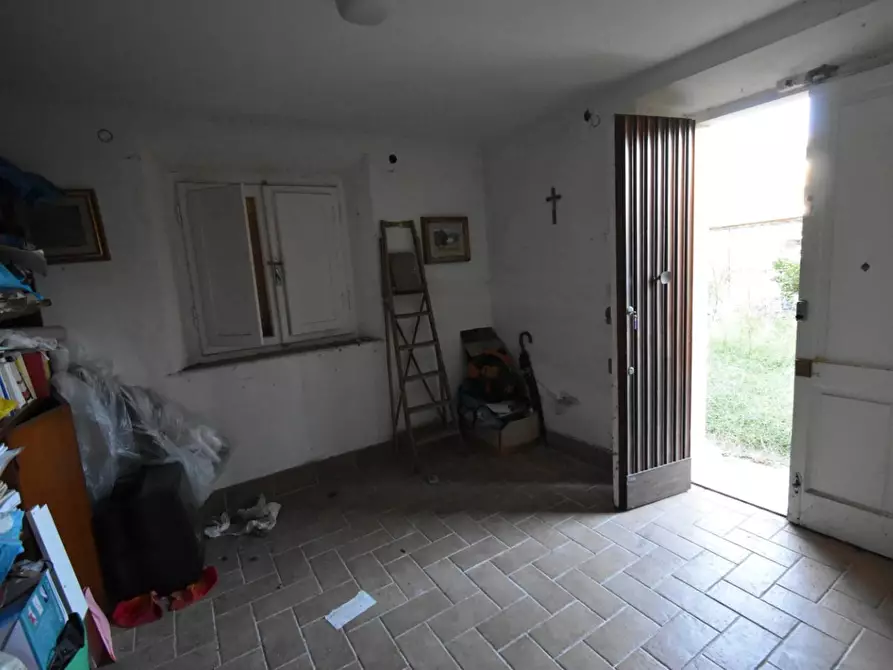 Immagine 30 di Appartamento in vendita  a San Giuliano Terme