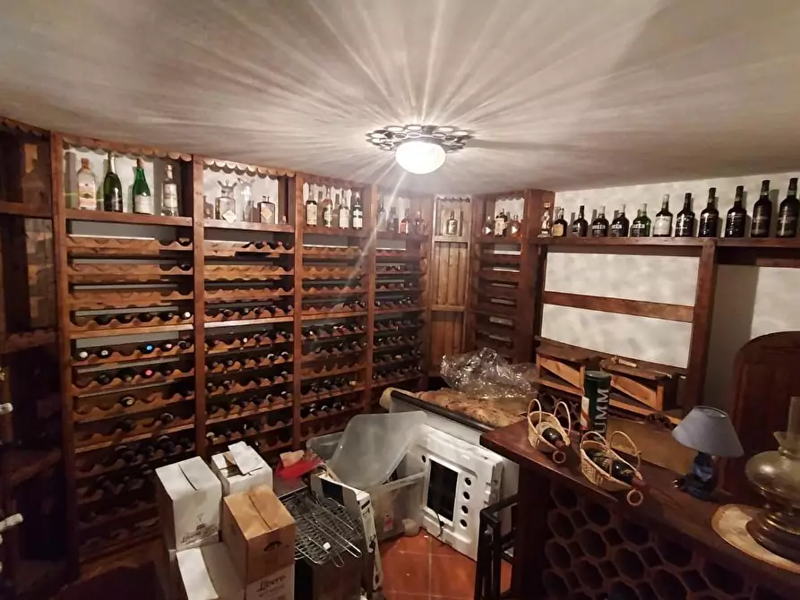 Immagine 30 di Villa in vendita  a Lucca