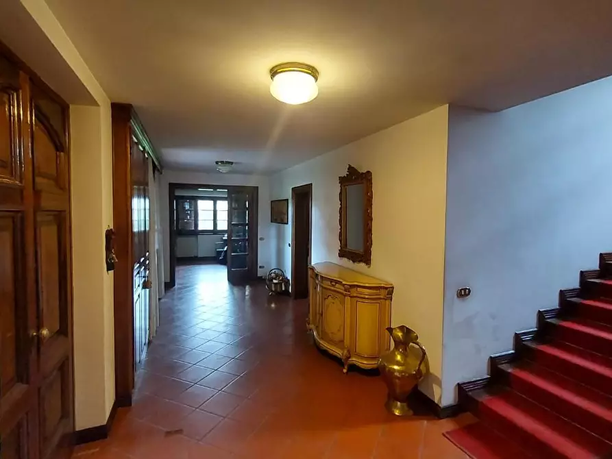 Immagine 26 di Villa in vendita  a Lucca