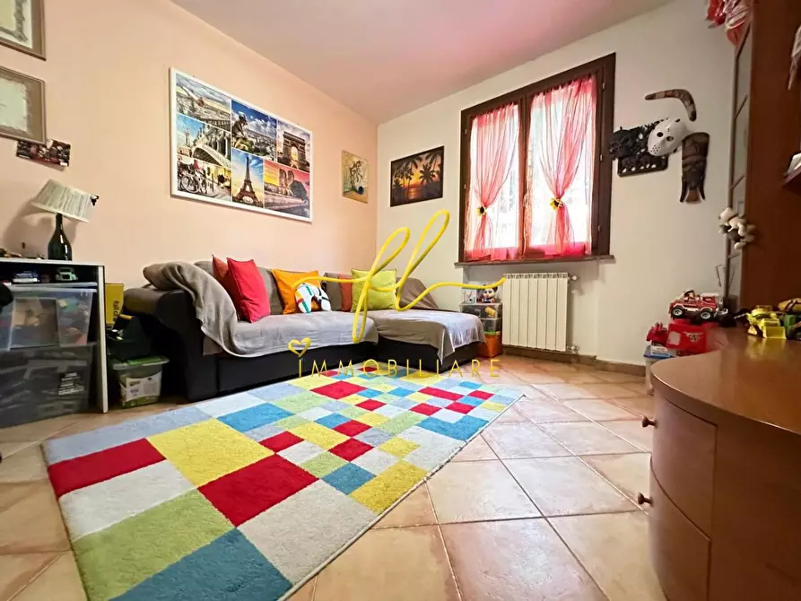 Immagine 4 di Appartamento in vendita  a Riparbella