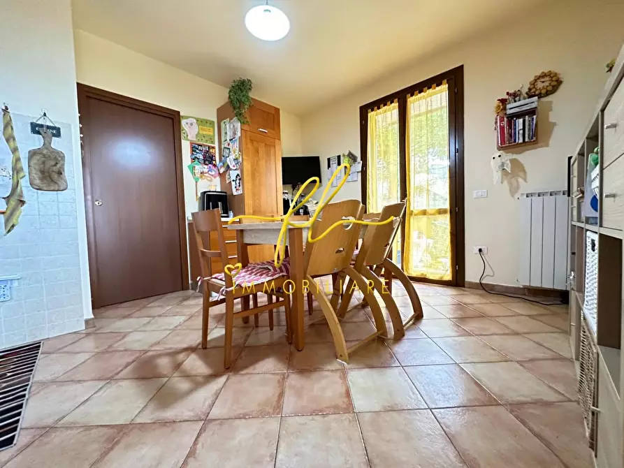 Immagine 3 di Appartamento in vendita  a Riparbella