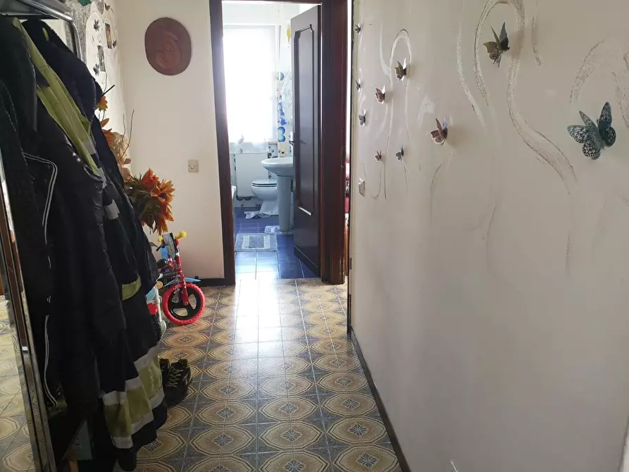 Immagine 19 di Appartamento in vendita  a Carrara