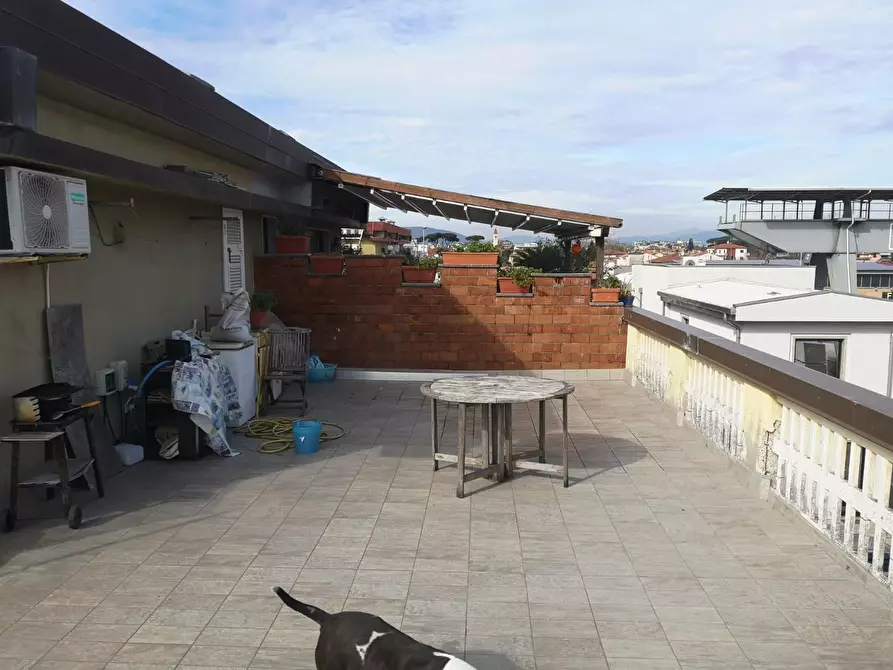 Immagine 6 di Appartamento in vendita  a Carrara