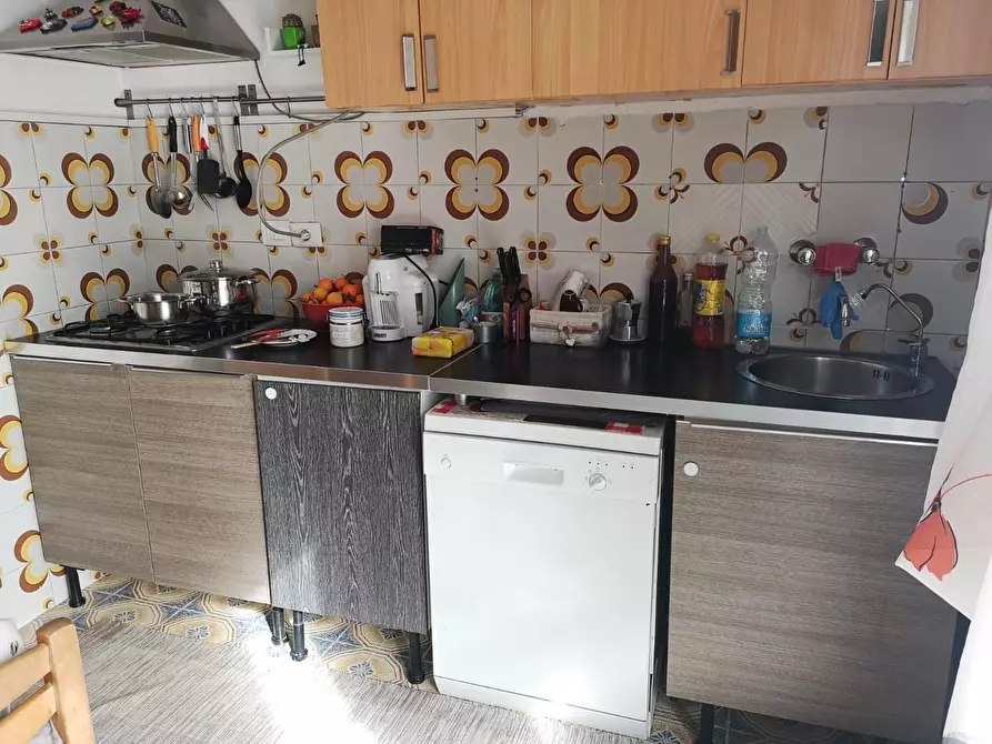 Immagine 11 di Appartamento in vendita  a Carrara